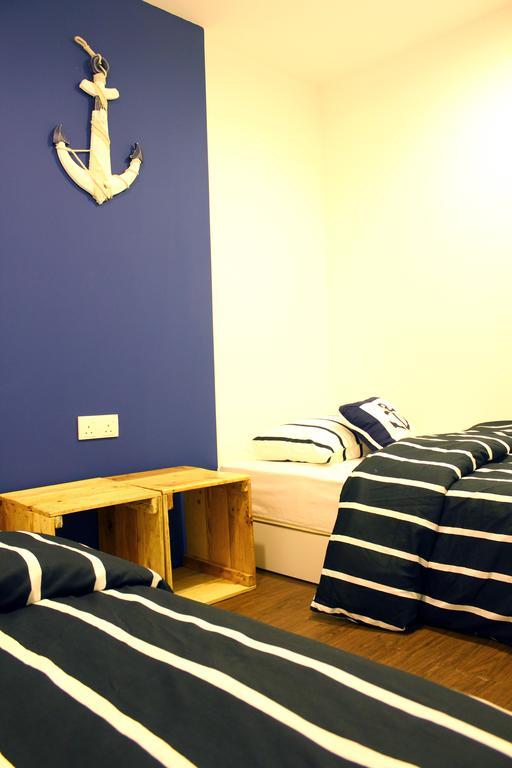 Roof Talk Theme Hostel Johor Bahru Pokój zdjęcie